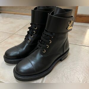 Louis Vuitton Black Leather Combat Boots Size 6 with Gold LV Logo - Excellent